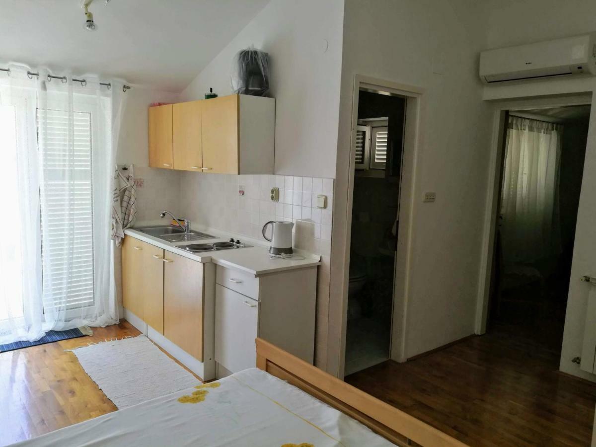 Apartment Coskovic Rosini Exterior photo